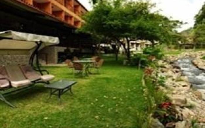 Hotel Valle del Rio