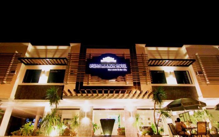 Urban Manor Hotel