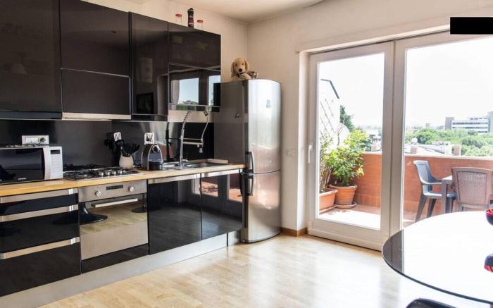 Terraced Park View  Modern Penthouse 