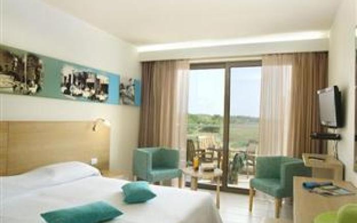 ALEA Hotel & Suites