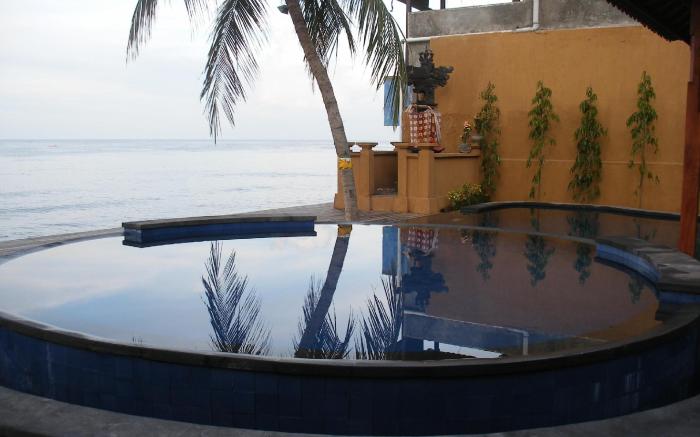 Paradise Palm Beach Bungalows