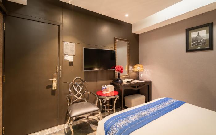 A&Em Phan Boi Chau Hotel