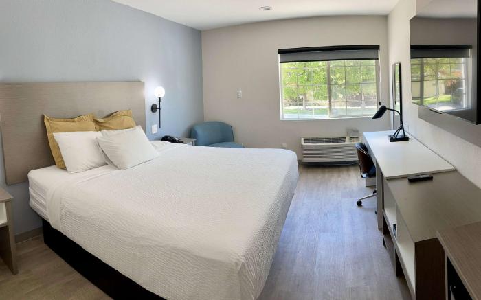 Days Inn by Wyndham Arlington
