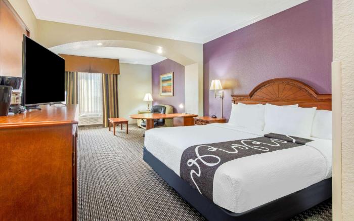 La Quinta Inn & Suites by Wyndham Gainesville