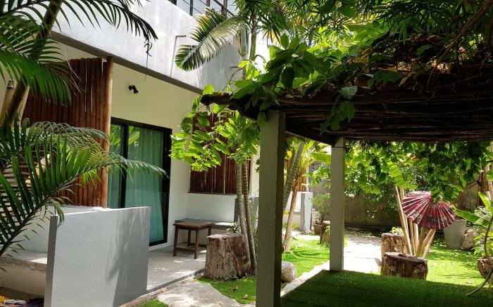 Sairee Sairee Guesthouse