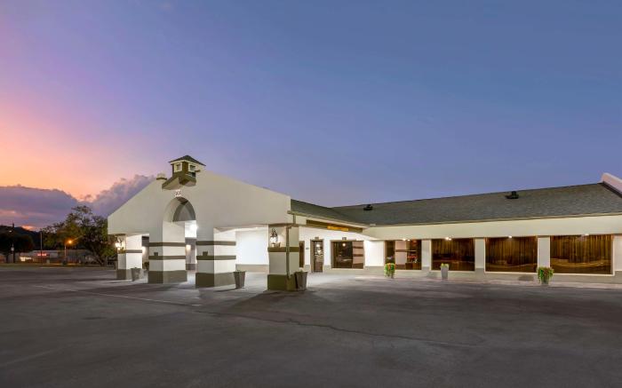 Best Western Post Oak Inn
