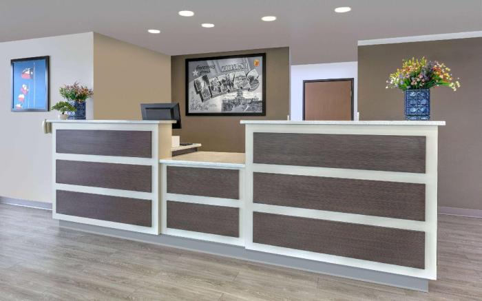 Super 8 By Wyndham Waxahachie Tx