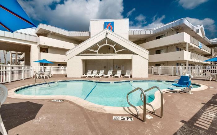 Motel 6 Brownsville, TX - North