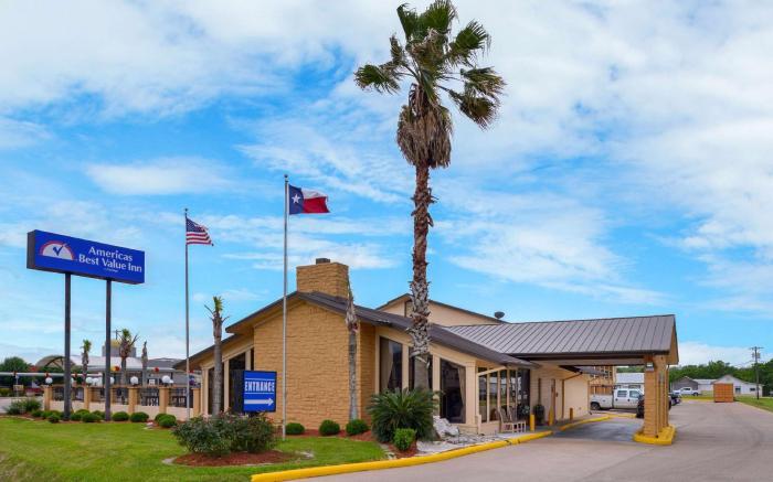 Americas Best Value Inn West Columbia