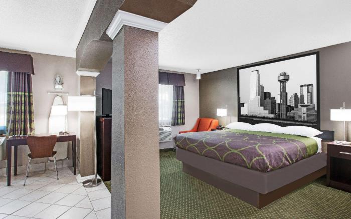 Super 8 By Wyndham Bedford Dfw Airport West