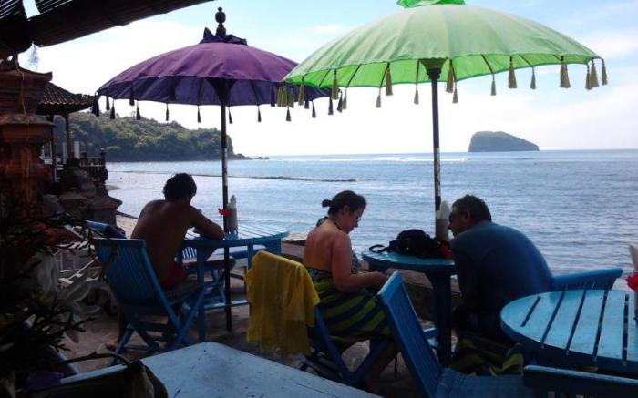 Puri Oka Beach Bungalows