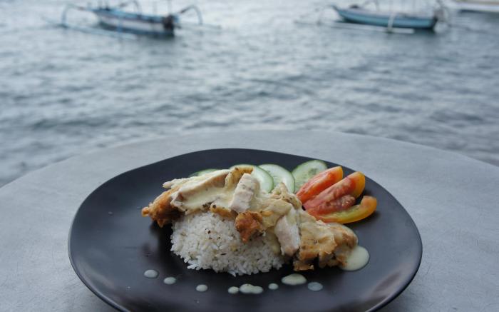 At The Beach Candidasa