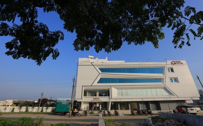 The Grand Raveta