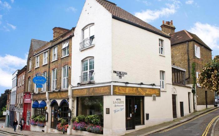 La Gaffe Bed and Breakfast