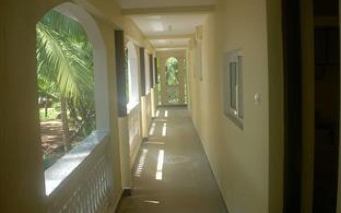 Hotel Elegant Shades