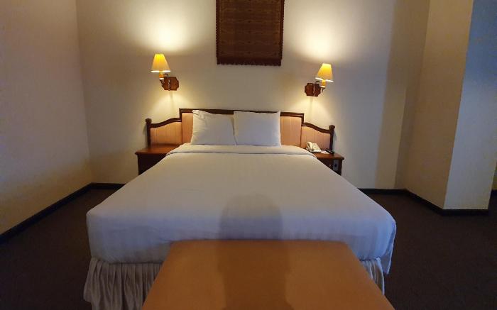 Capital O 1963 Hotel The New Benakutai
