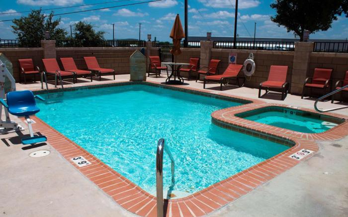 Best Western Plus San Antonio East Inn and Suites