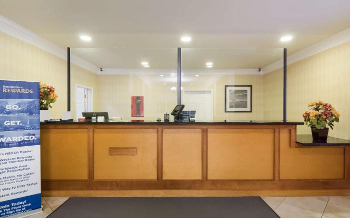 Best Western Comanche Inn