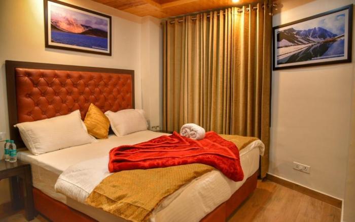 Stonewoood Bed &Breakfast DELUXE ROOMS