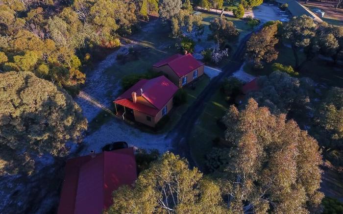 Mountain View Motor Inn & Holiday Lodges