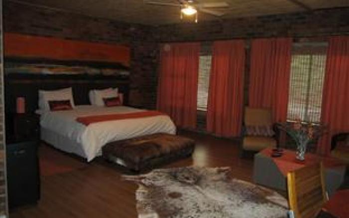 24OnVrey 3 Star Guest House
