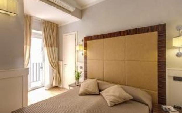939 Hotel