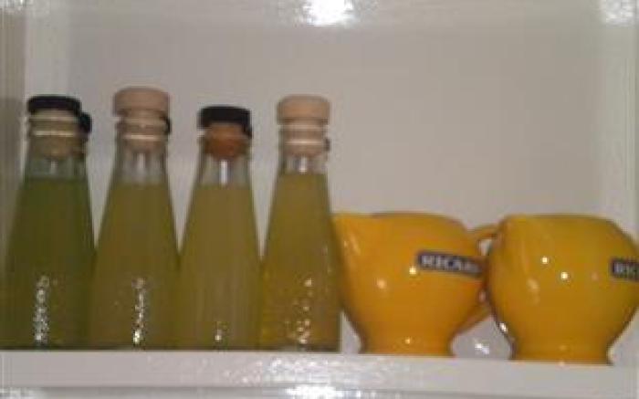 Hotel Au Nom De Dieu