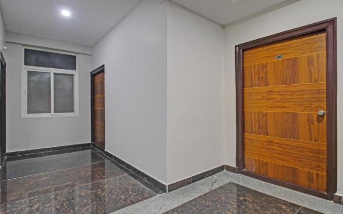 Itsy Hotels Sunrise Grand, Hitech City