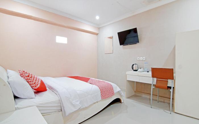 OYO 90857 Baaraka Syariah Hotel