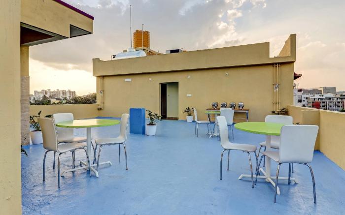 Hotel O Royal Suites