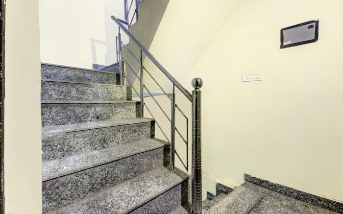 Hotel O International Guest House