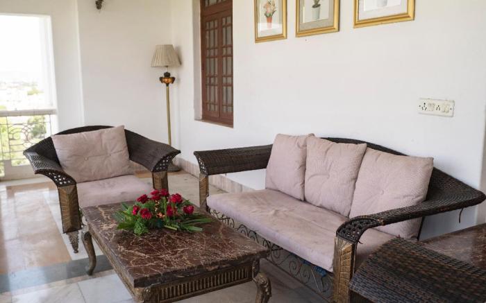 Hotel Merwara Estate