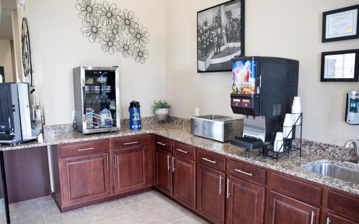 Cobblestone Inn & Suites - Clarinda