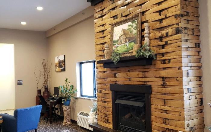 Cobblestone Inn & Suites - Manning