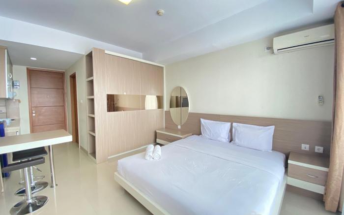 Pleasant Studio Beverly Dago Near ITB By Travelio