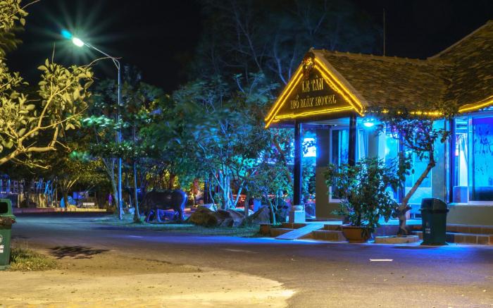 Ho May Resort