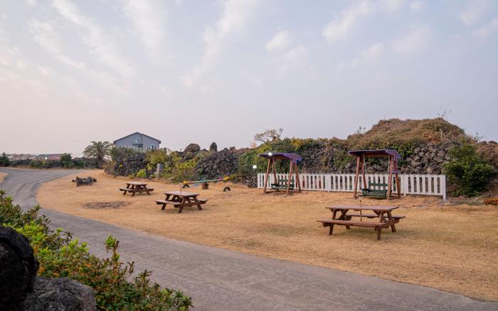 Jeju Amor House Oceanview Oreum