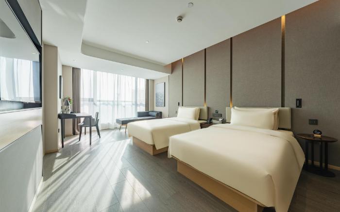 Atour Hotel Hangzhou Qianjiang Century City Zhenning Road