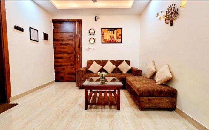 Yogvan Holiday's 1BHK Sunrise Apartment Tapovan