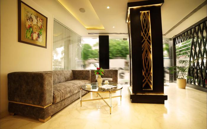 Treehouse London Street Amritsar