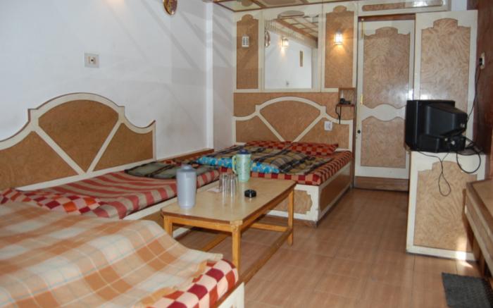 Hotel Gulmarg Regency