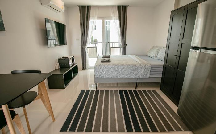 Mantra Beach Condominium Studio - M153