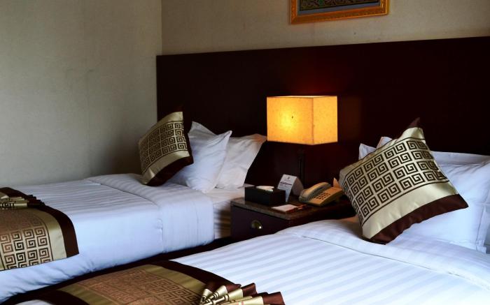 Hotel Broadway Yangon