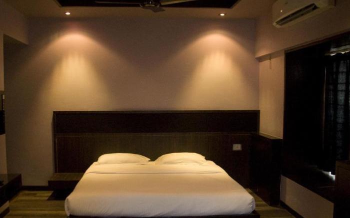 Hotel 16 Degrees North