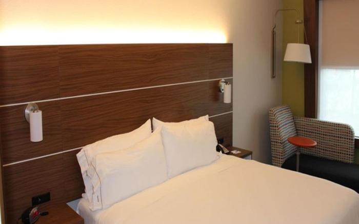 Holiday Inn Express & Suites - Kirksville - University Area By IHG