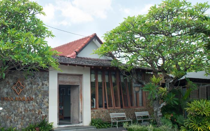 Uma Karan Hotel