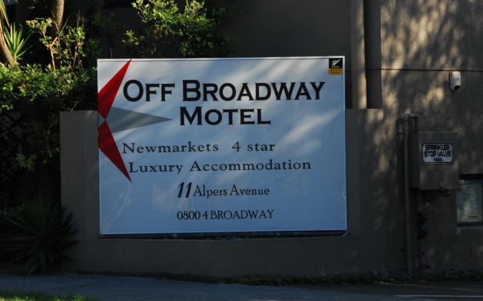 Off Broadway Motel