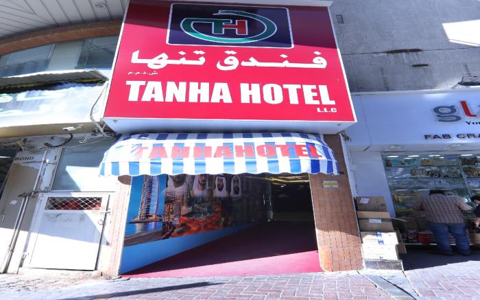 OYO 912 Tanha Hotel