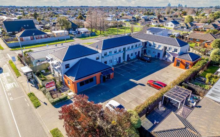 AAA Northlands Motel