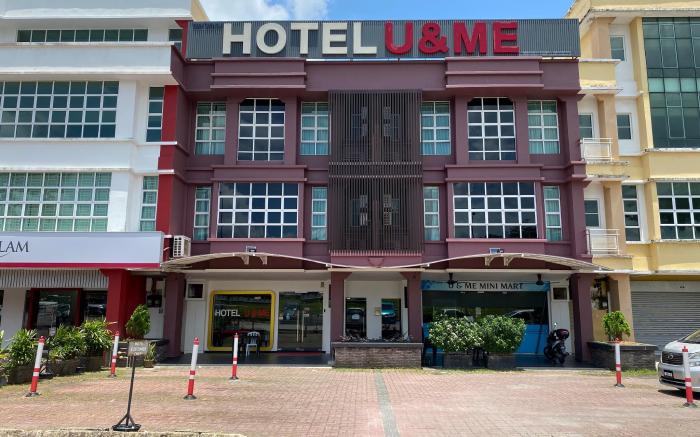 U & Me Hotel